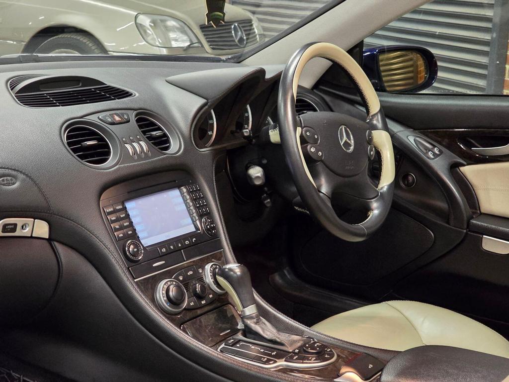 MERCEDES-BENZ SL 5.0 SL500 2006