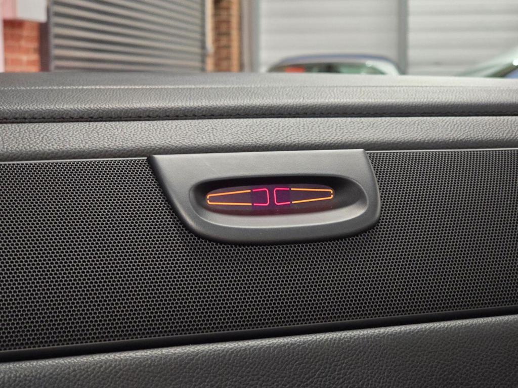 MERCEDES-BENZ SL 5.0 SL500 2006