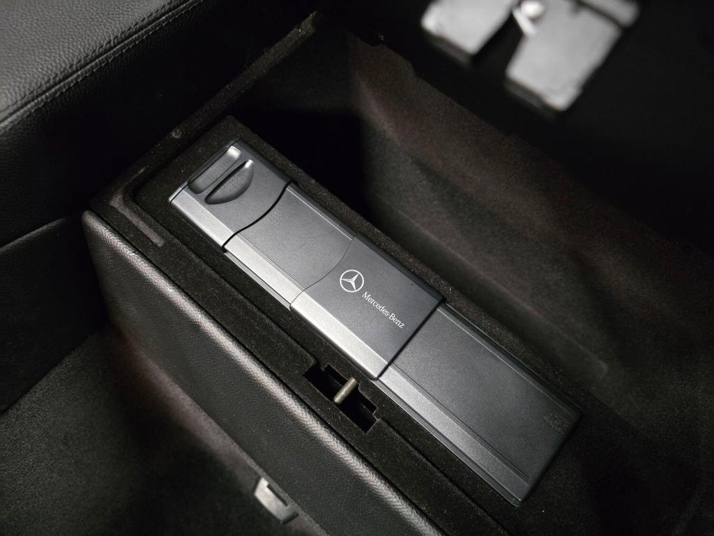 MERCEDES-BENZ SL 5.0 SL500 2006