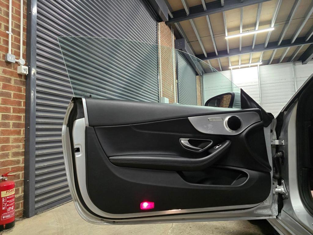 MERCEDES-BENZ C CLASS 2.1 C220d AMG Line 2017