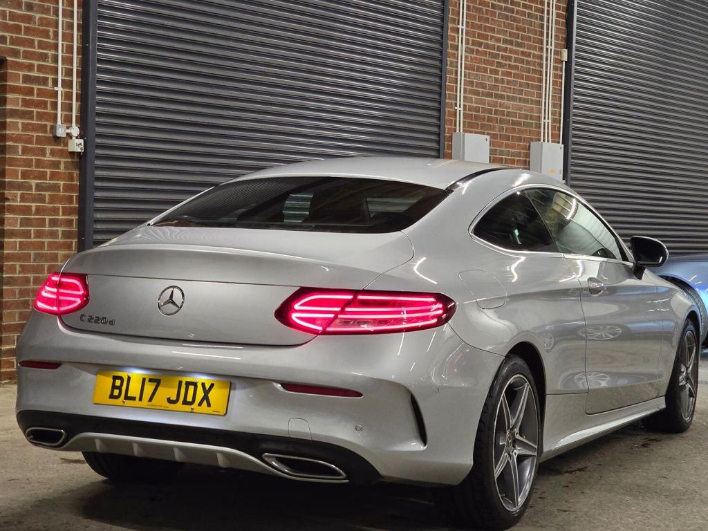 MERCEDES-BENZ C CLASS 2.1 C220d AMG Line 2017