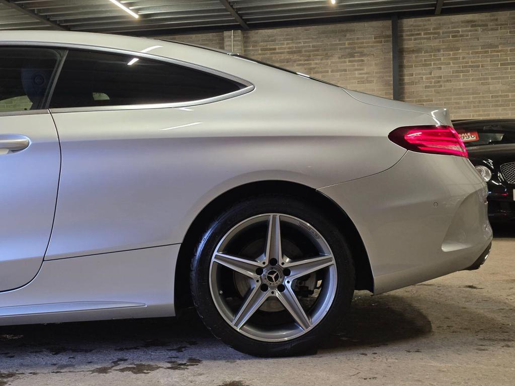 MERCEDES-BENZ C CLASS 2.1 C220d AMG Line 2017