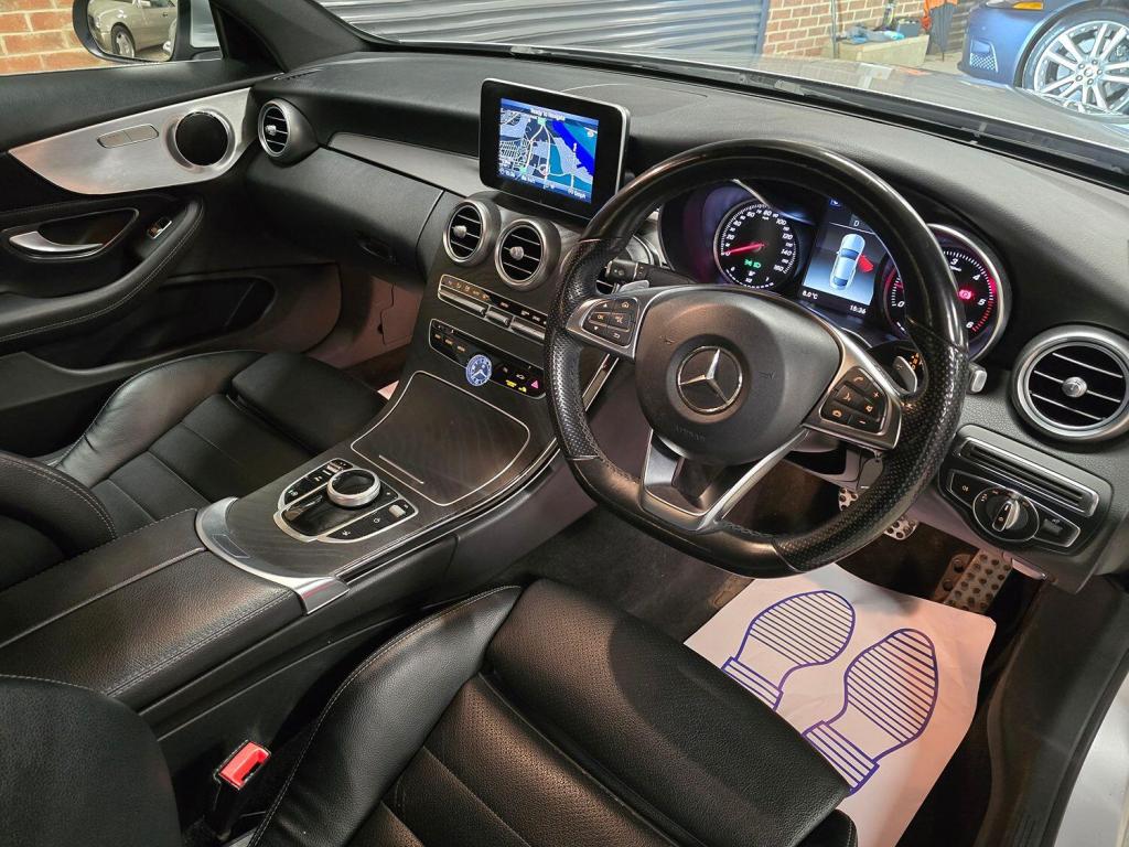 MERCEDES-BENZ C CLASS 2.1 C220d AMG Line 2017