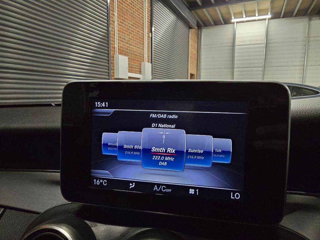 MERCEDES-BENZ C CLASS 2.1 C220d AMG Line 2017