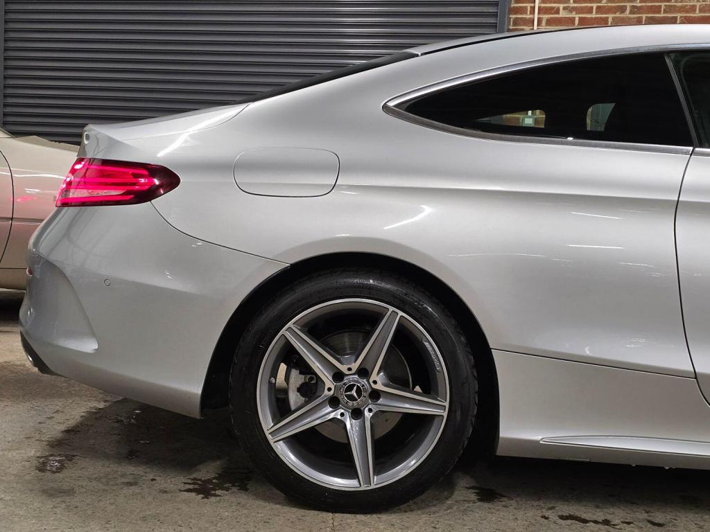 MERCEDES-BENZ C CLASS 2.1 C220d AMG Line 2017