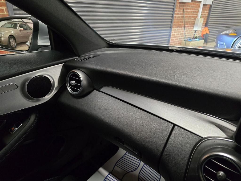 MERCEDES-BENZ C CLASS 2.1 C220d AMG Line 2017