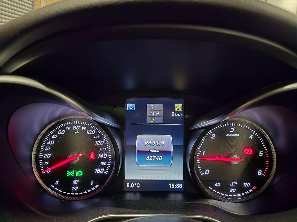 MERCEDES-BENZ C CLASS 2.1 C220d AMG Line 2017