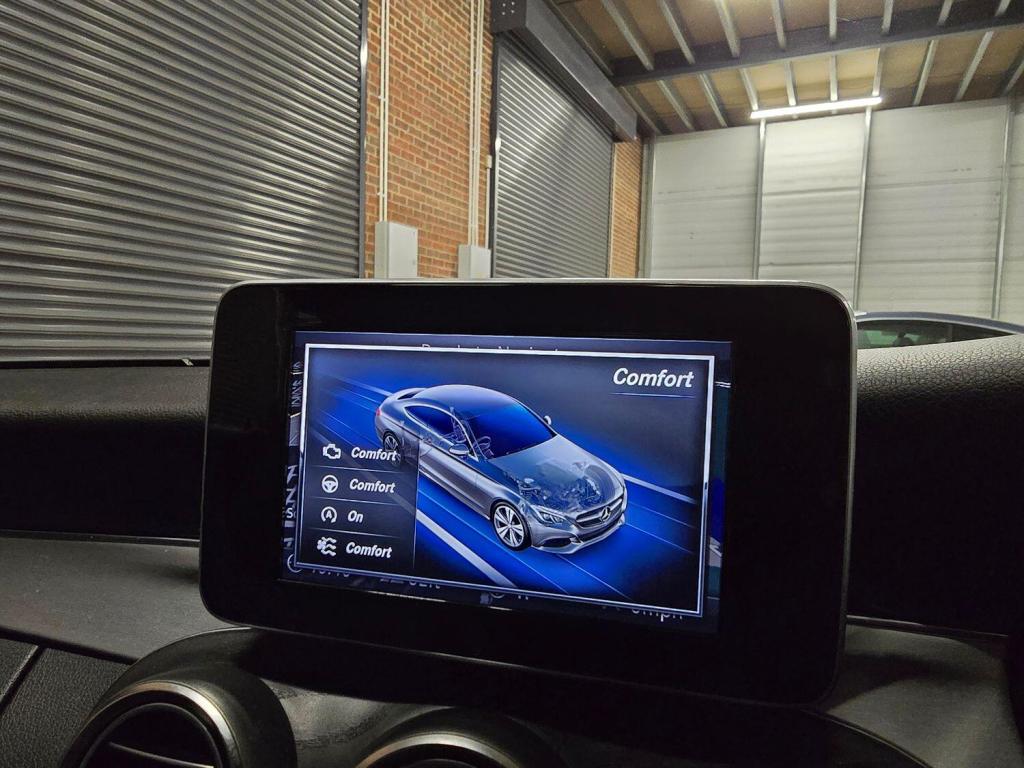 MERCEDES-BENZ C CLASS 2.1 C220d AMG Line 2017