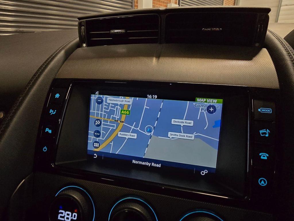 JAGUAR F-TYPE 3.0 V6 2015