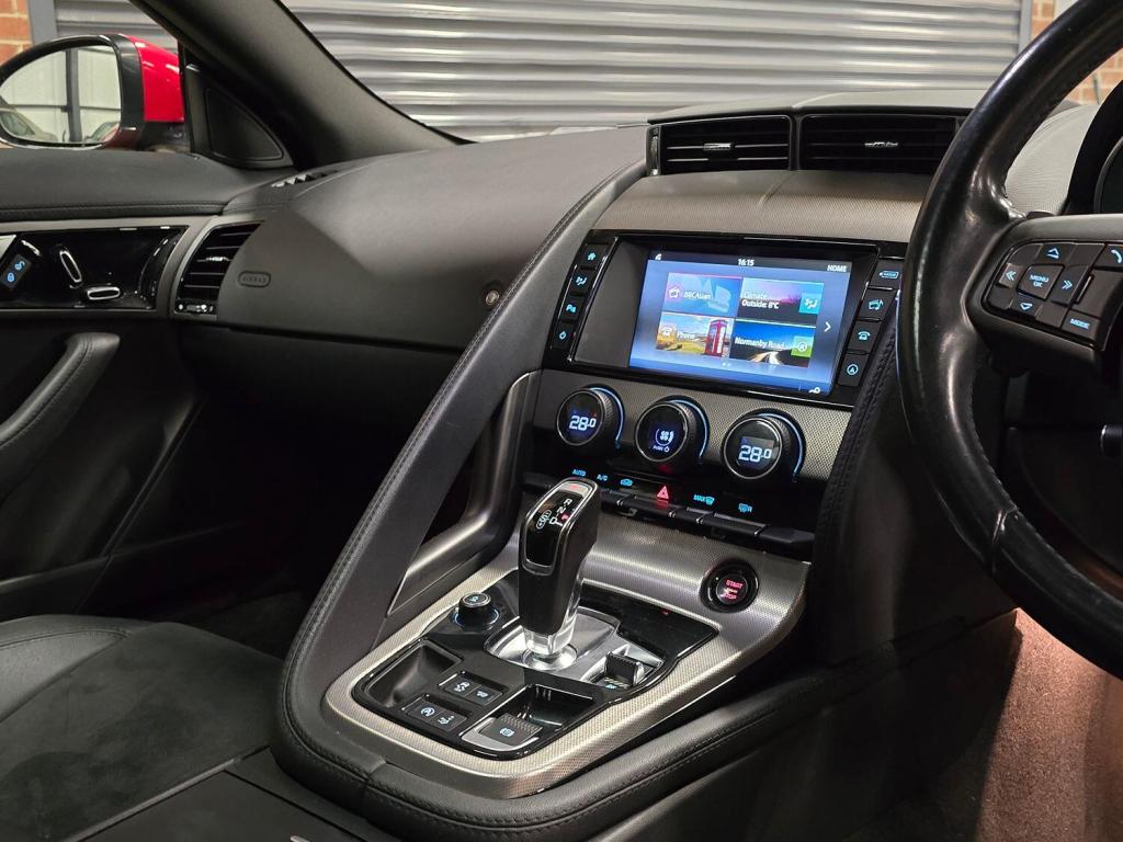 JAGUAR F-TYPE 3.0 V6 2015