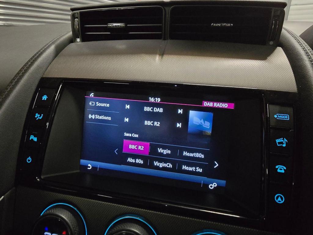 JAGUAR F-TYPE 3.0 V6 2015