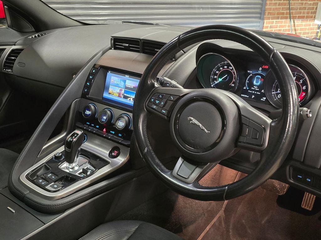 JAGUAR F-TYPE 3.0 V6 2015