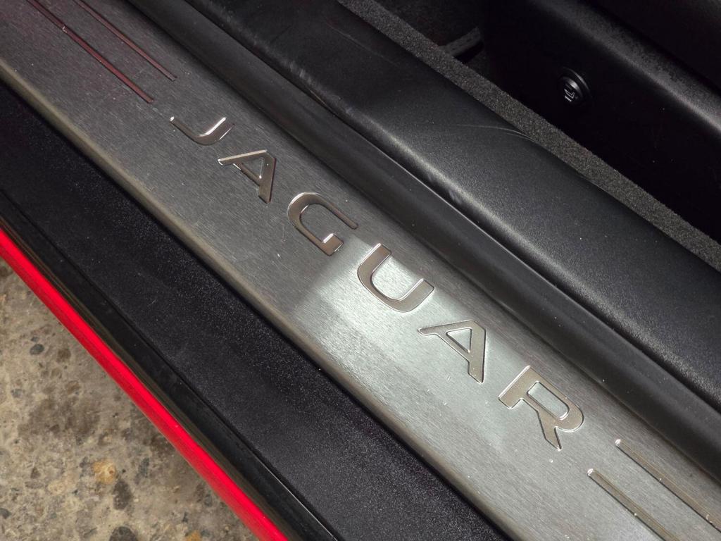 JAGUAR F-TYPE 3.0 V6 2015