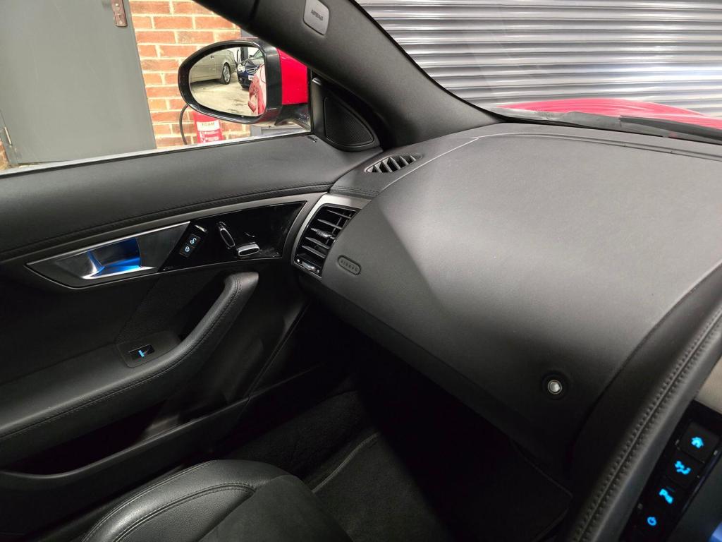 JAGUAR F-TYPE 3.0 V6 2015