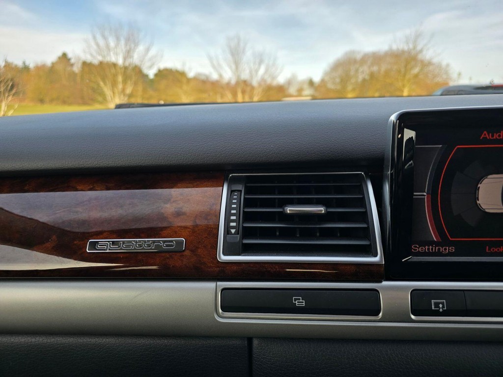 AUDI A8 3.0 TDI SE 2008