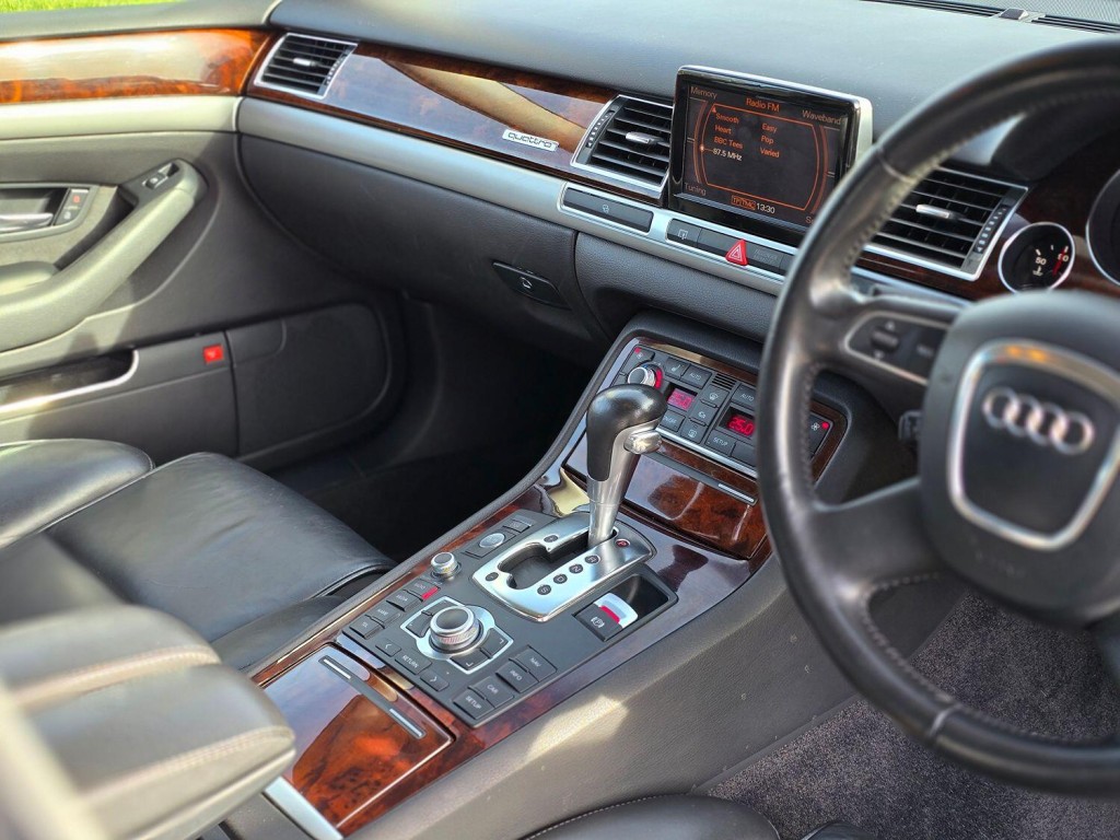 AUDI A8 3.0 TDI SE 2008
