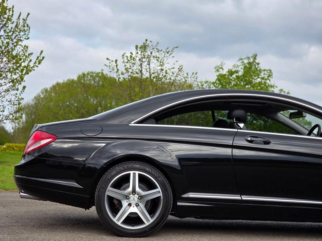 MERCEDES-BENZ CL 5.5 CL500 2009