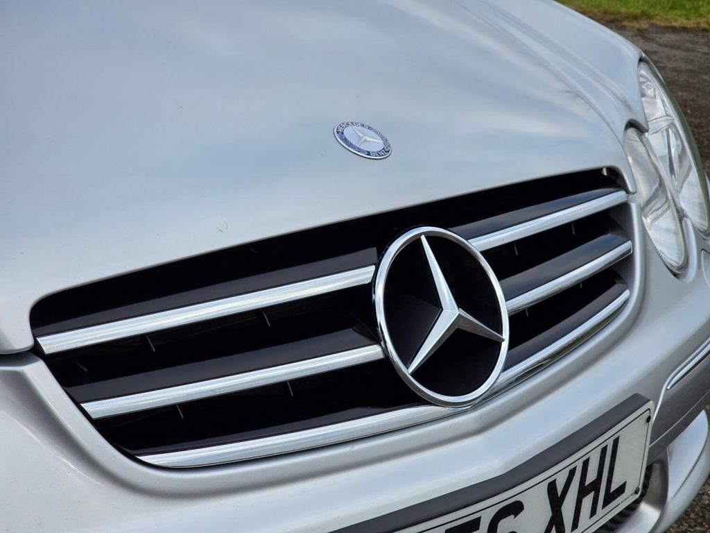 MERCEDES-BENZ CLK 3.0 CLK280 Sport 2006