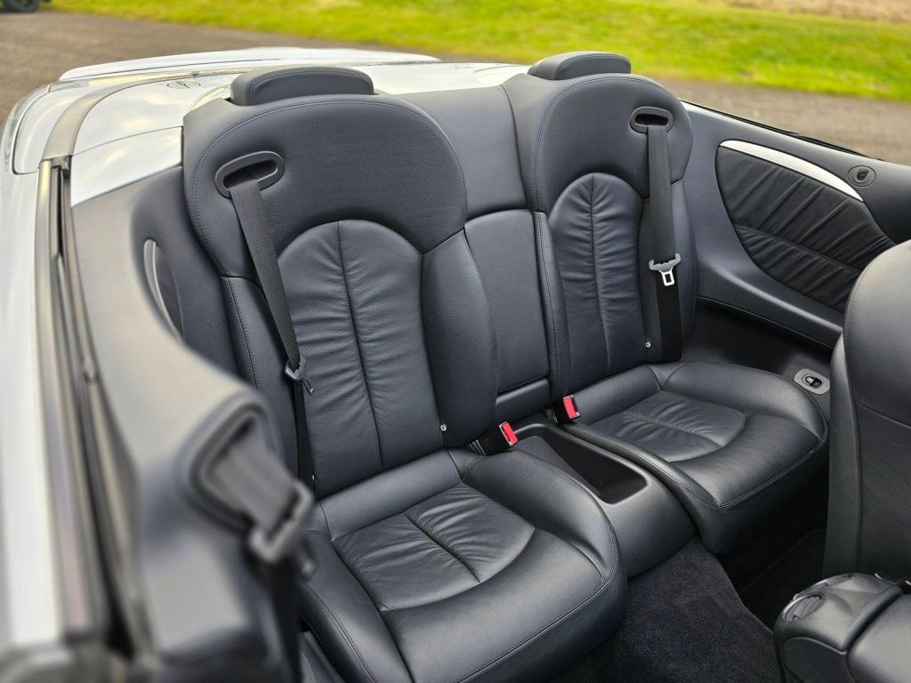 MERCEDES-BENZ CLK 3.0 CLK280 Sport 2006