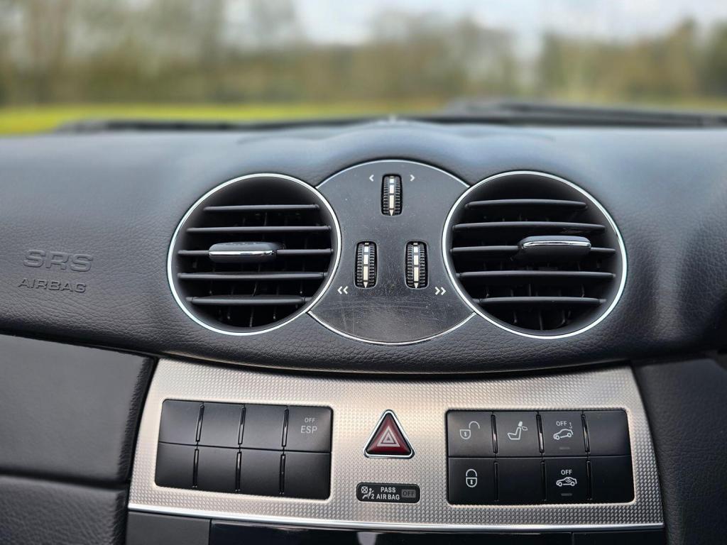 MERCEDES-BENZ CLK 3.0 CLK280 Sport 2006