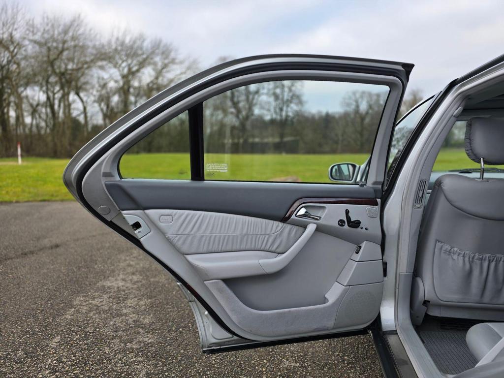 MERCEDES-BENZ S CLASS 3.2 S320 2000