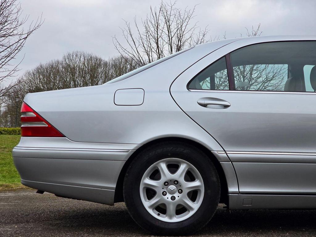 MERCEDES-BENZ S CLASS 3.2 S320 2000