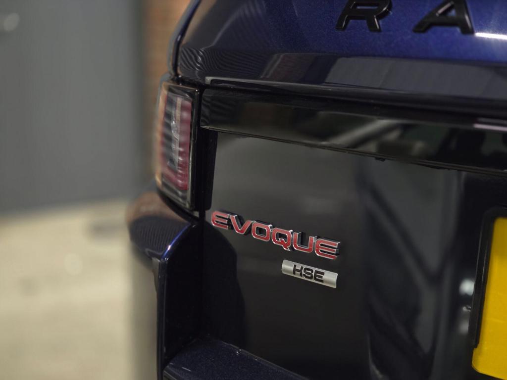 LAND ROVER RANGE ROVER EVOQUE 2.0 TD4 HSE Dynamic 2018