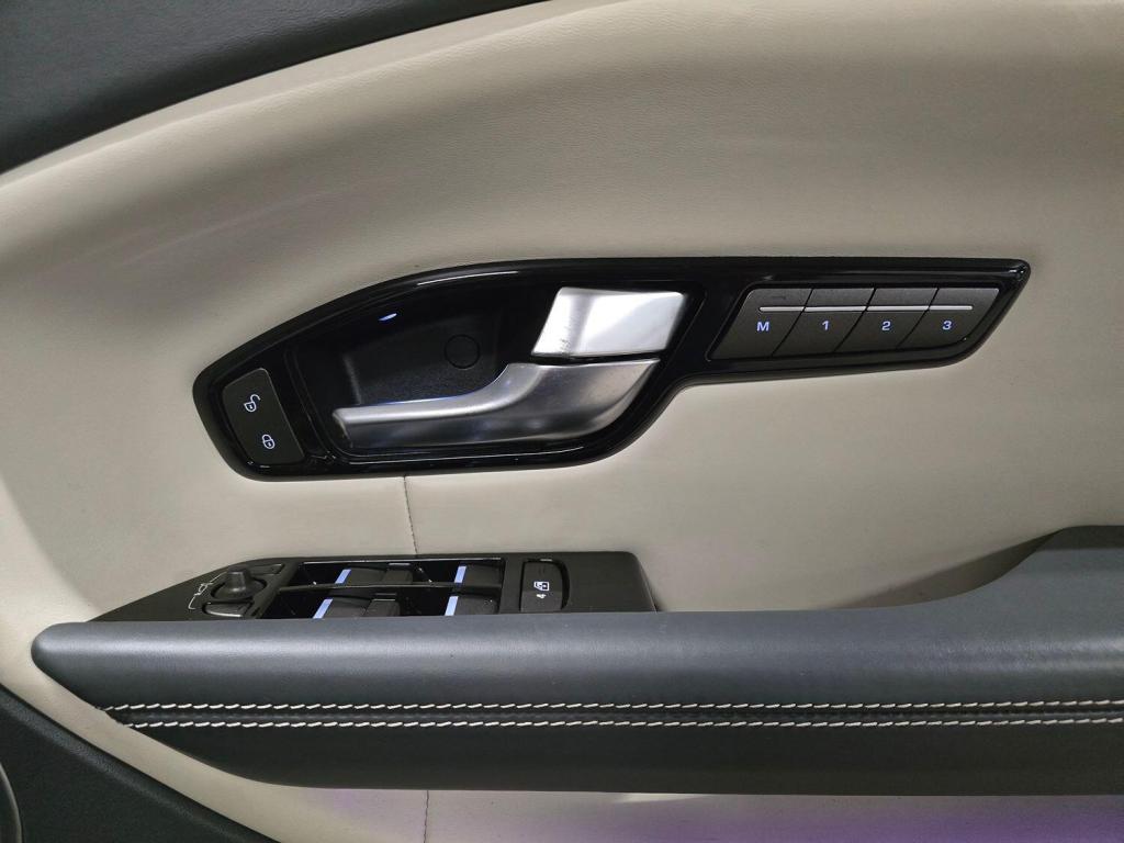 LAND ROVER RANGE ROVER EVOQUE 2.0 TD4 HSE Dynamic 2018