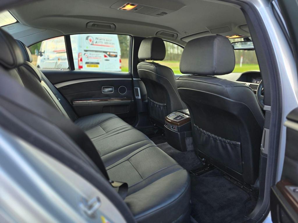 BMW 7 SERIES 3.0 730d SE 2008