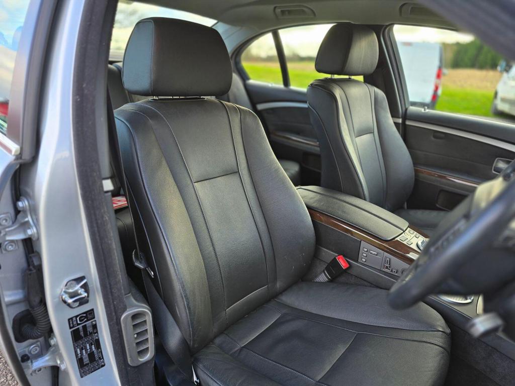 BMW 7 SERIES 3.0 730d SE 2008