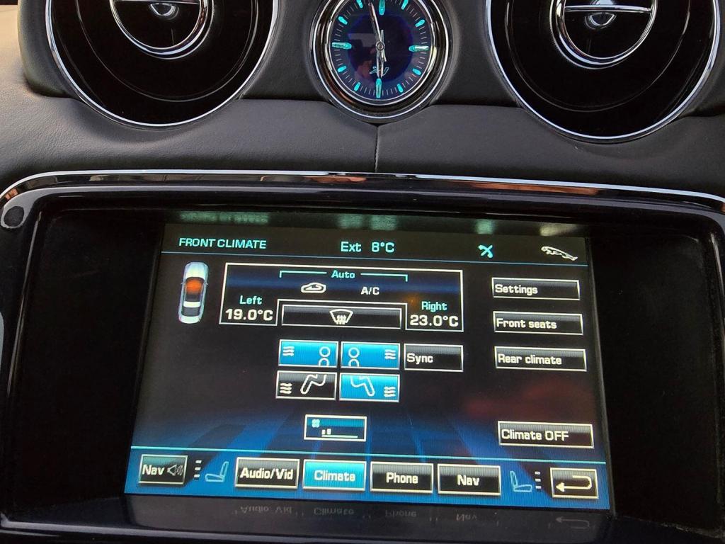 JAGUAR XJ 3.0 d V6 Portfolio 2010