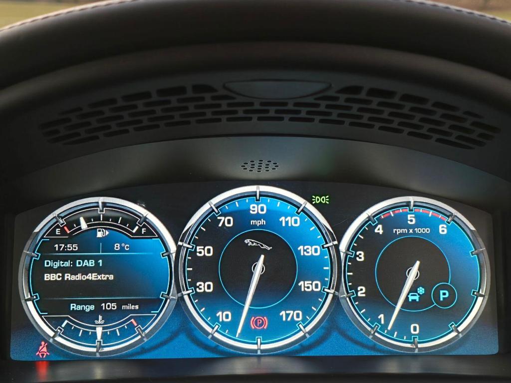 JAGUAR XJ 3.0 d V6 Portfolio 2010