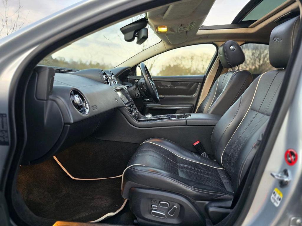 JAGUAR XJ 3.0 d V6 Portfolio 2010