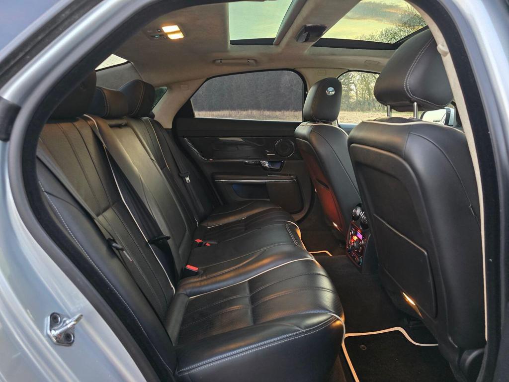 JAGUAR XJ 3.0 d V6 Portfolio 2010