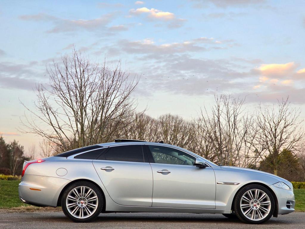 JAGUAR XJ 3.0 d V6 Portfolio 2010