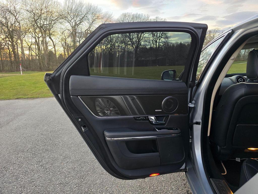 JAGUAR XJ 3.0 d V6 Portfolio 2010