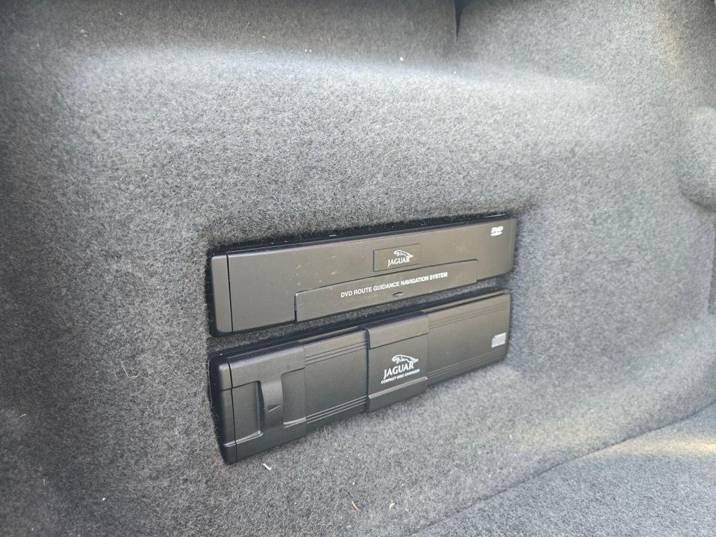 JAGUAR XJ 4.0 Sovereign 2001