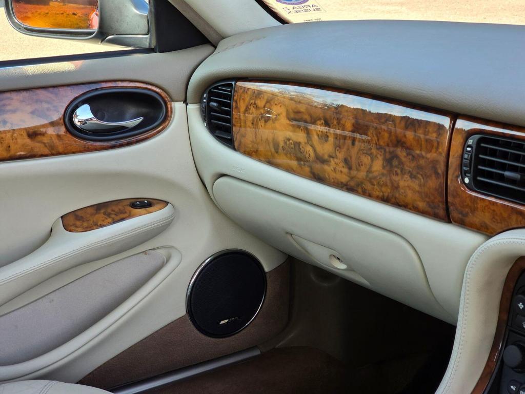 JAGUAR XJ 4.0 Sovereign 2001