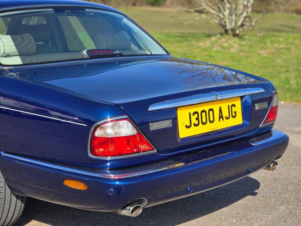JAGUAR XJ 4.0 Sovereign 2001