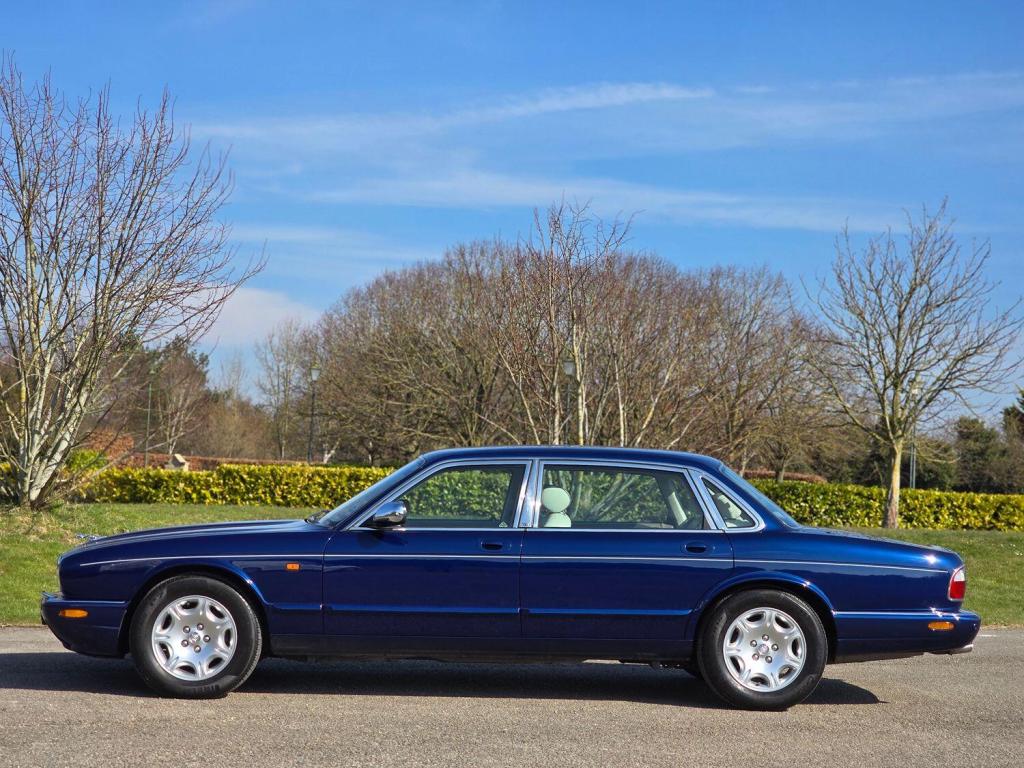 JAGUAR XJ 4.0 Sovereign 2001