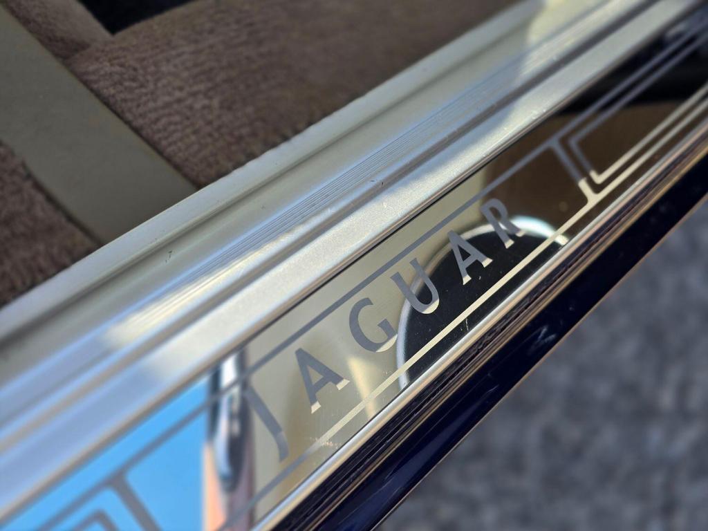 JAGUAR XJ 4.0 Sovereign 2001