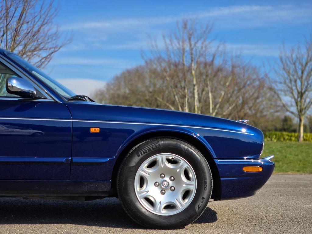 JAGUAR XJ 4.0 Sovereign 2001