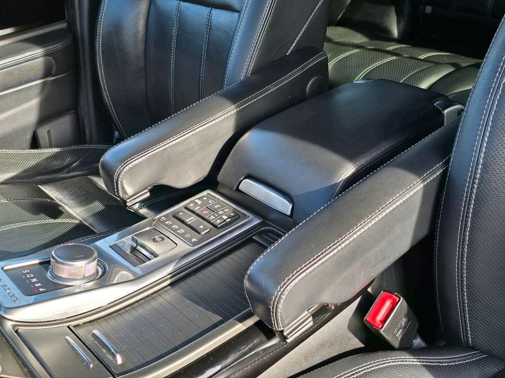 LAND ROVER RANGE ROVER SPORT 3.0 SD V6 HSE Black 2013