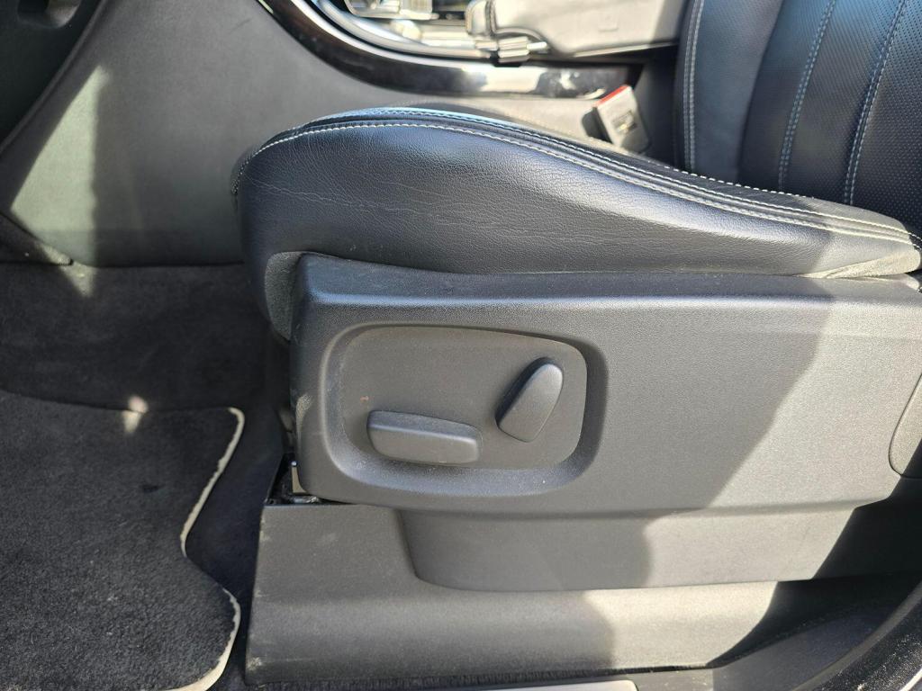 LAND ROVER RANGE ROVER SPORT 3.0 SD V6 HSE Black 2013