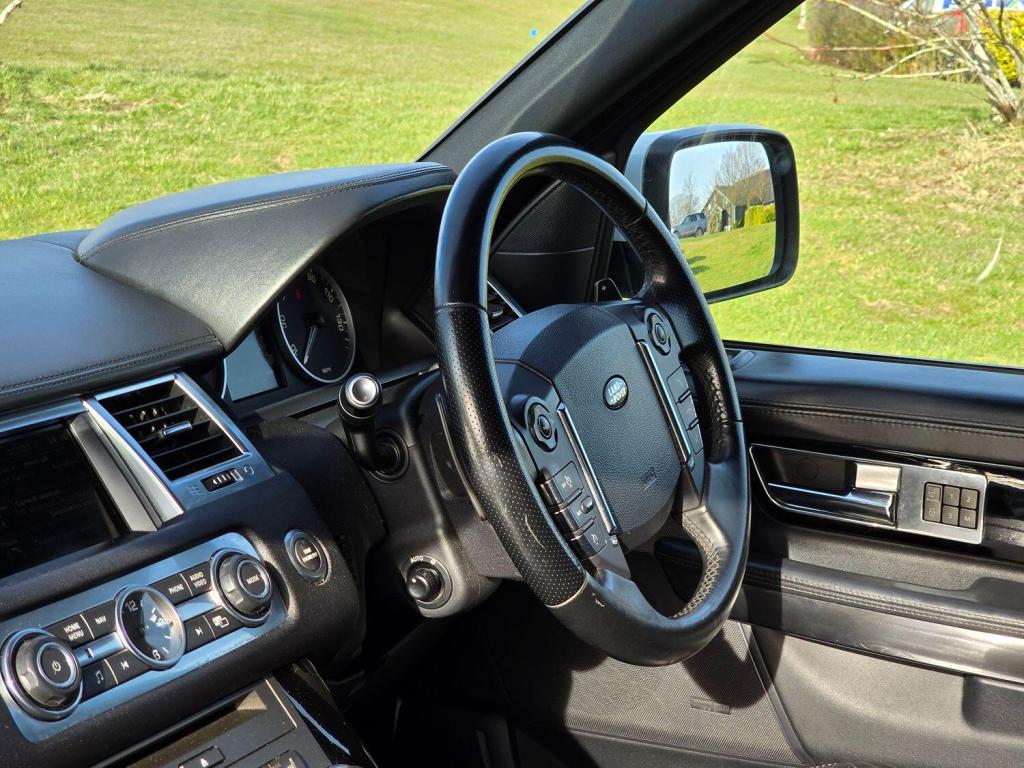 LAND ROVER RANGE ROVER SPORT 3.0 SD V6 HSE Black 2013