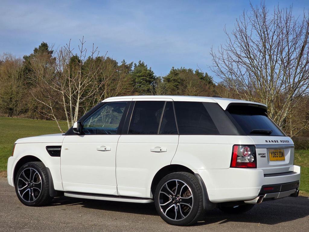 LAND ROVER RANGE ROVER SPORT 3.0 SD V6 HSE Black 2013