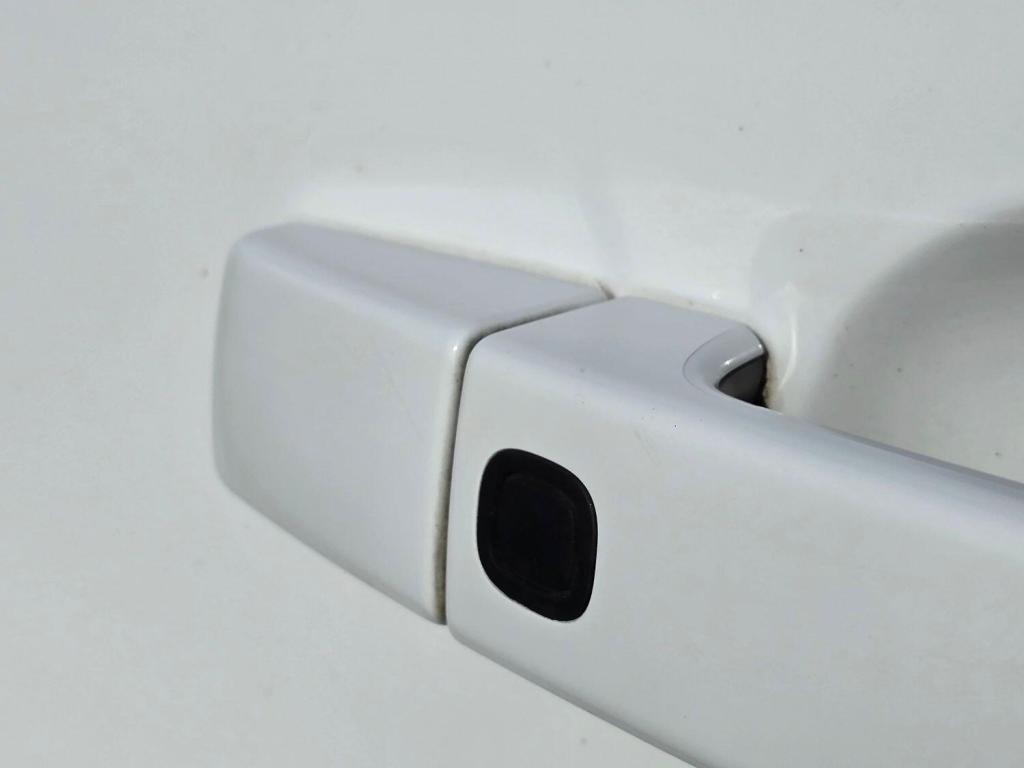 LAND ROVER RANGE ROVER SPORT 3.0 SD V6 HSE Black 2013