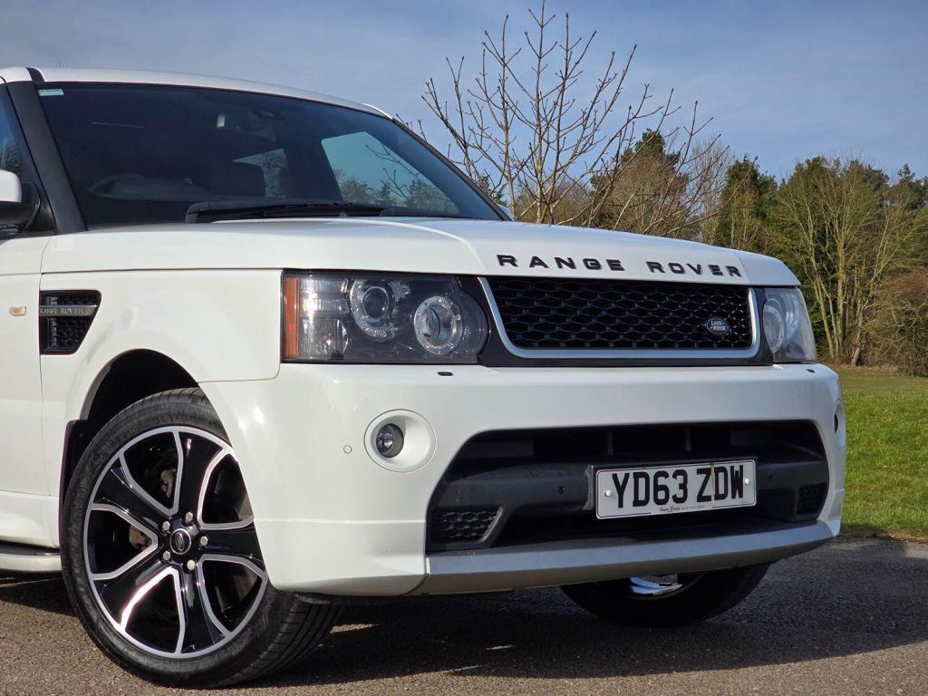 LAND ROVER RANGE ROVER SPORT 3.0 SD V6 HSE Black 2013