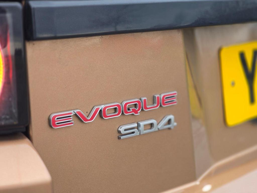 LAND ROVER RANGE ROVER EVOQUE 2.2 SD4 Dynamic 2014