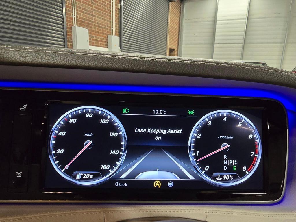 MERCEDES-BENZ S CLASS 4.7 S500L V8 AMG Line 2014